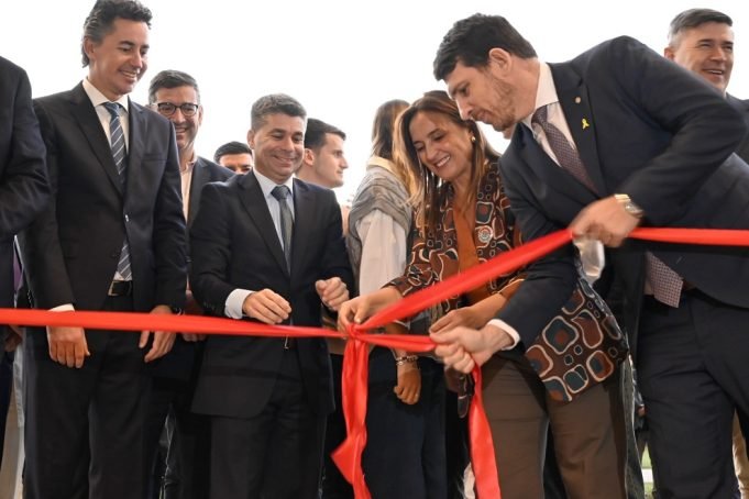 Prunotto participó en la inauguración de la nueva sede y central de monitoreo de la Daia Córdoba.