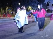 Celebraron el Día de la Zamba en Plaza Sarmiento con música, danza y tradición.