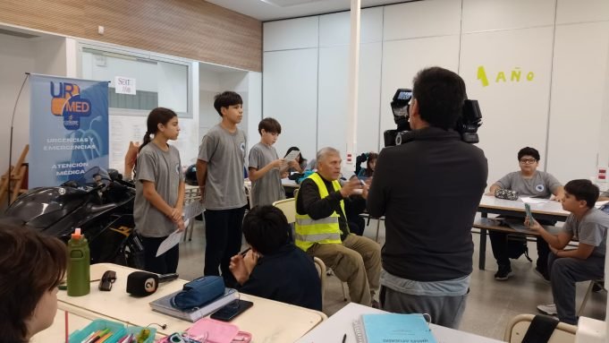 Capacitación en Educación Vial en la Escuela PROA de Deán Funes.