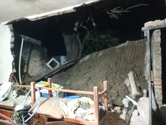 Deán Funes: Explosión de gas en una vivienda de B° La Pileta.