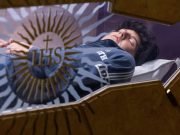 Suspenden la canonización de Carlo Acutis tras el fallecimiento del Papa Francisco.