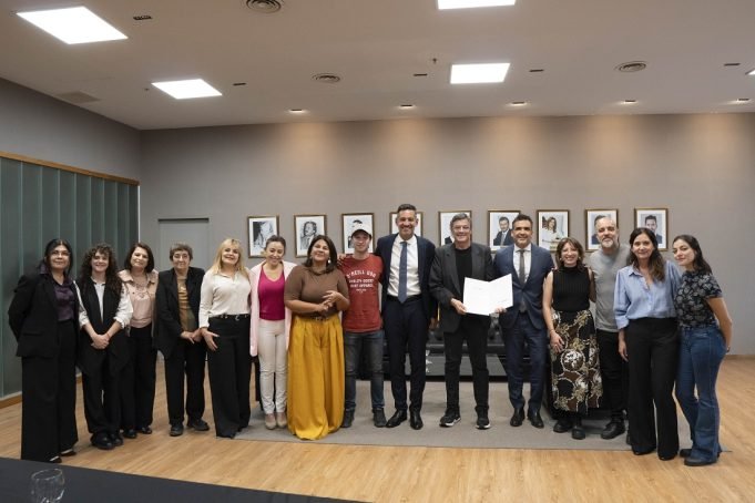 Beneplácito al cine cordobés: legisladores distinguieron a la película “La Zurda”.