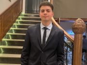 Agustín Vanella asumirá como concejal y se convertirá en el edil más joven de Deán Funes.