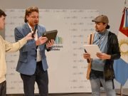 Legislatura: entregan reconocimiento al cantante Hugo Dante Merlo.