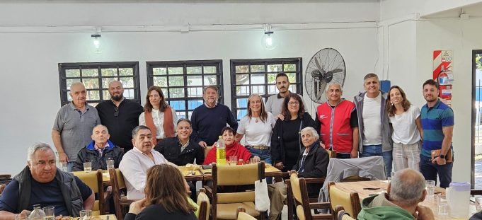 Legisladores visitaron un Centro para Personas Mayores de Barrio San Rafael II.