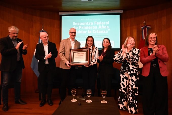 Prunotto encabezó la apertura del Encuentro Federal de Primeros Años “Cuidar la Crianza”.
