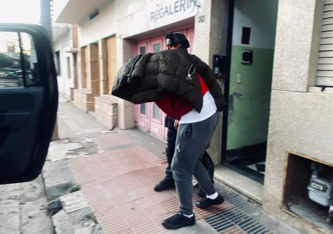 Punto de venta cerrado y secuestro de estupefacientes en Deán Funes. Un detenido.