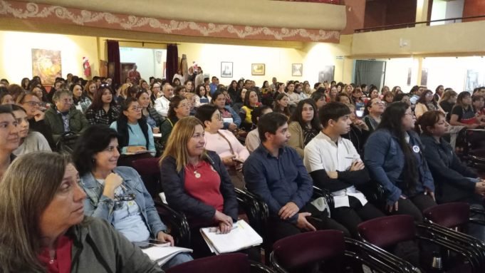 Docentes participaron en Deán Funes de la capacitación sobre Promoción de Hábitos Saludables.