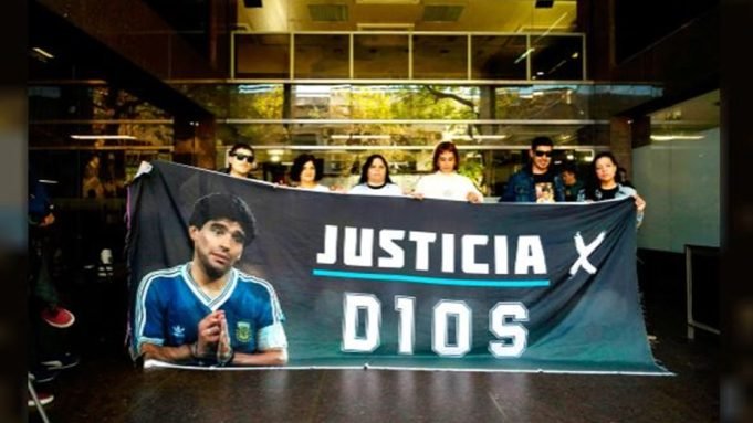 Anularon el juicio por la muerte de Maradona.