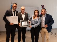 Legislatura: entregan reconocimiento al expiloto Alejandro Moroni.