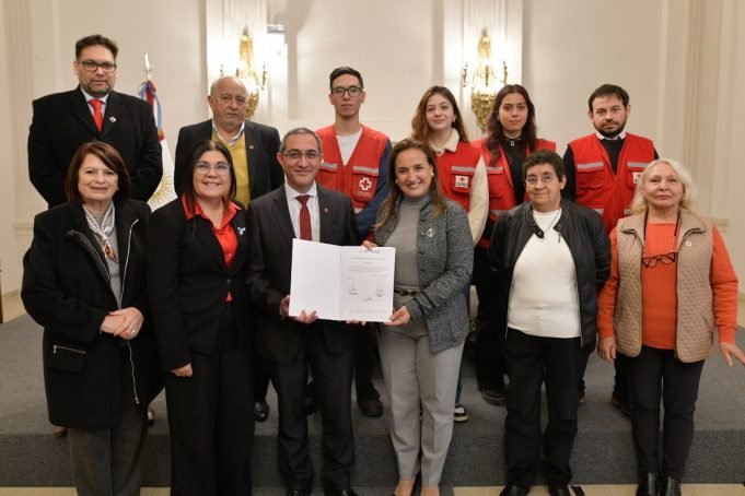 Beneplácito legislativo por el Día de la Cruz Roja Argentina.