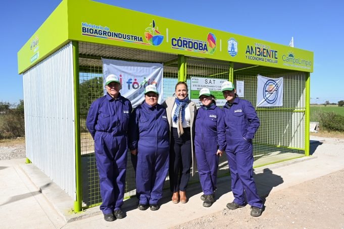 Cuidado del Ambiente: Prunotto y Tévez en la inauguración del sitio de almacenamiento temporal de El Fortín.