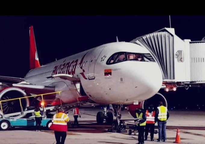 Córdoba y Avianca celebran el vuelo inaugural directo entre Bogotá y Córdoba.