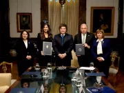 Argentina firmó el acuerdo para que los ciudadanos viajen a EE.UU. sin visa.