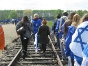 Marcha de la Vida en Deán Funes: “¡No nos callamos!”
