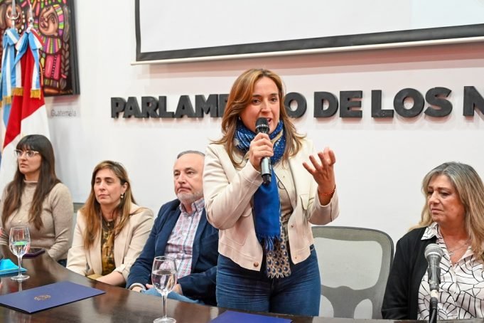 Villa María: Prunotto y Accastello acompañaron a los Estudiantes Legisladores.