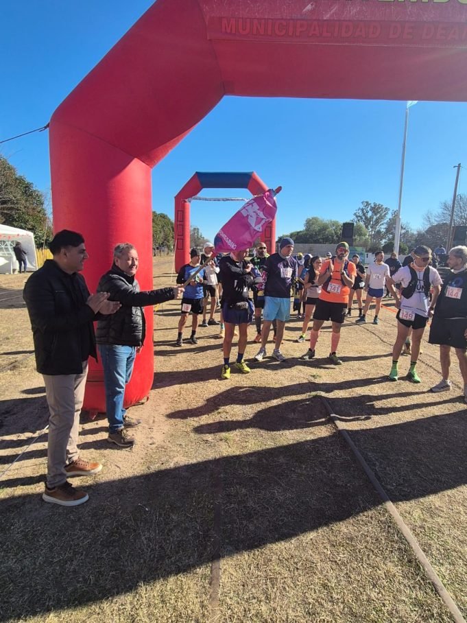 Carrera Ischilín Traik en Avellaneda.