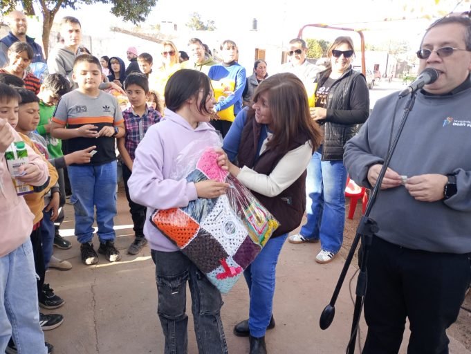 Gran jornada de “La Muni en tu Barrio” en Villa Moyano
