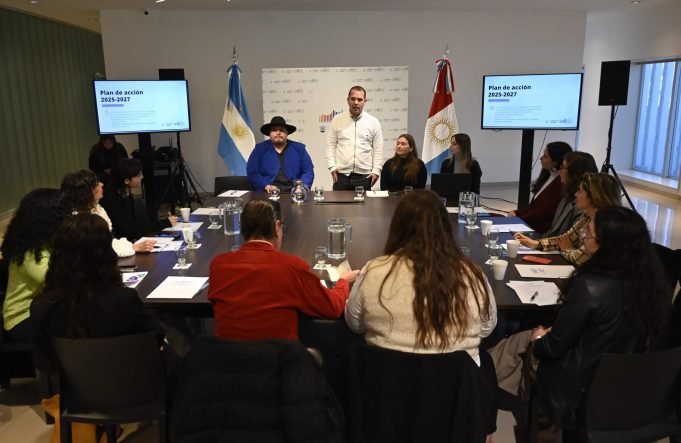 La Legislatura se compromete con la equidad de género y el respeto a la diversidad.
