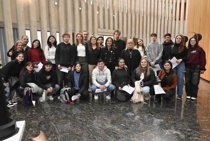 Prunotto a los beneficiarios de las becas “Rosa Clotilde Sabattini”: “Buscamos que lo económico no sea un limitante”.