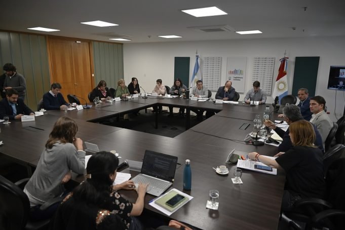 Despacho favorable para la iniciativa que crea el Programa de Igualdad Territorial.