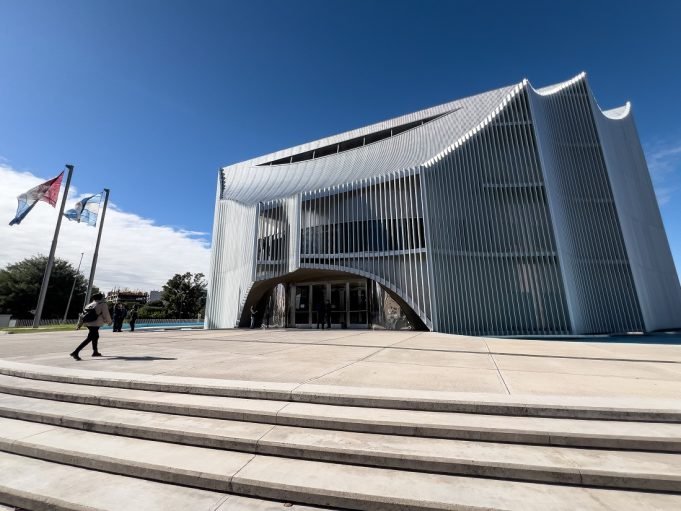 Cuarta sesión especial de la Legislatura en Laboulaye.