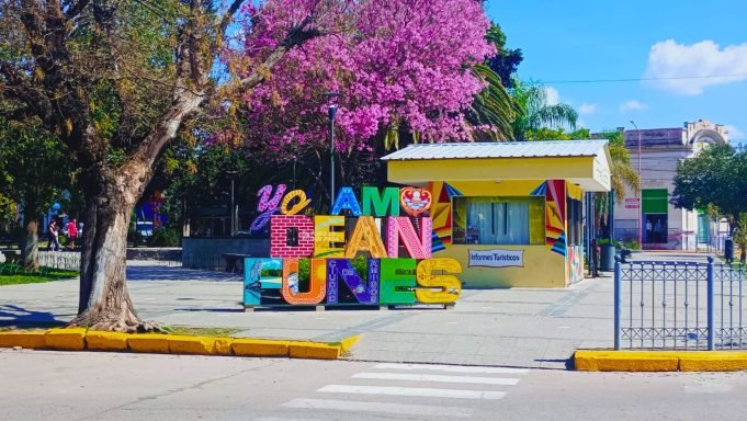 Deán Funes presentará oficialmente su nueva bandera en el marco del lanzamiento del Festival 2026.