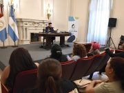 Se realizó un taller para potenciar la producción textil asociativa en la Legislatura Histórica.