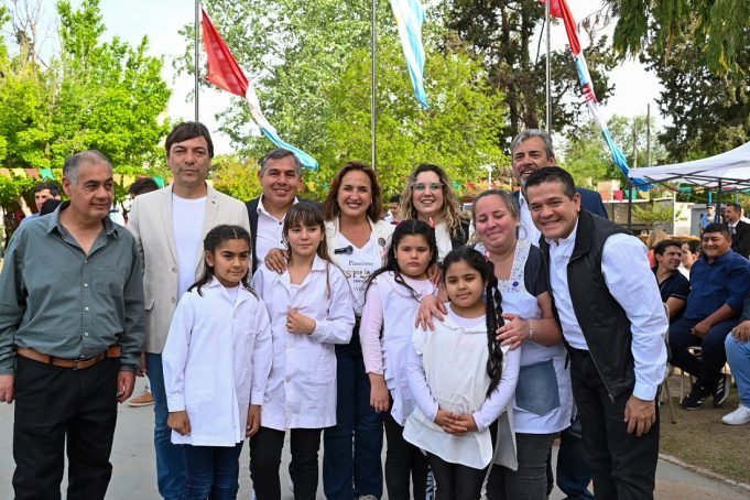 Prunotto participó del Festival Educativo de San Carlos Minas.