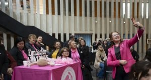 Se realizó en la Legislatura la Expo Mujer Córdoba Rosa.