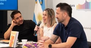 Presentaron un libro que busca acompañar a quienes les cuesta maternar.