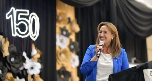 Prunotto presidió el acto por el 150° aniversario de la Escuela General San Martín, en Ballesteros.