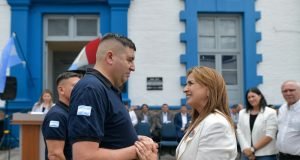 En Cosquín: Myrian Prunotto encabezó la entrega de móviles policiales para Punilla.