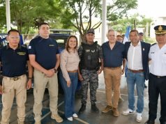 Myrian Prunotto presidió la entrega de móviles en Río Seco y Sobremonte.