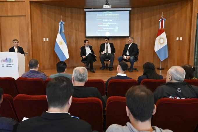 Legislatura: celebraron el Día del Periodismo Deportivo con representantes destacados.