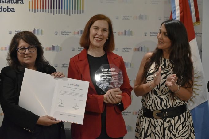 La Legislatura reconoció a Susana “Coqui” Dutto.