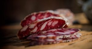 Colonia Caroya celebra la 44ª Fiesta Provincial del Salame Típico.