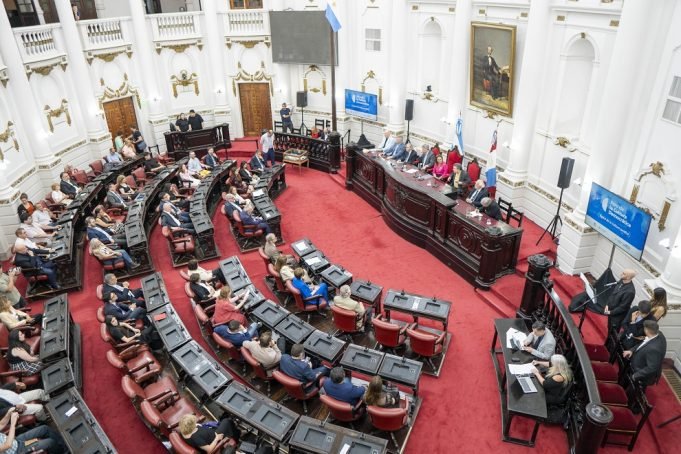 Quedó inaugurado en la Legislatura Histórica el Foro de la Cultura Democrática.