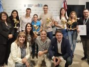 La Legislatura reconoció al equipo de Las Murciélagas, bicampeonas mundiales.