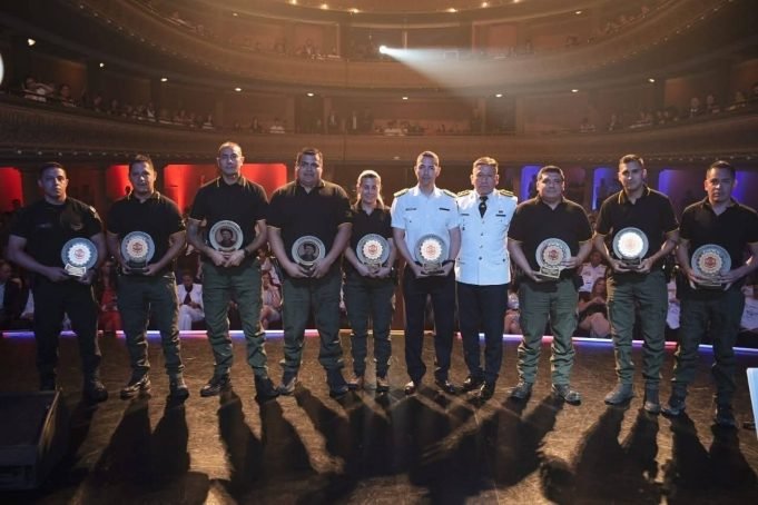 Reconocimiento provincial a la Brigada de Investigaciones de la Departamental Ischilín.