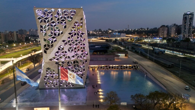 Llaryora anunció un Plan histórico de Reducción de Impuestos para el año 2026.