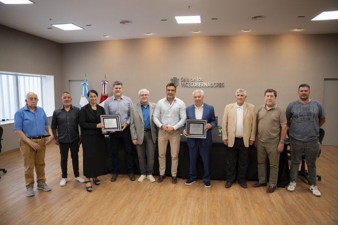 Se entregaron reconocimientos legislativos a referentes de la educación y la comunicación de Alta Gracia.