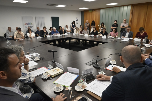 Continuó el tratamiento del Presupuesto 2026 con la presencia del ministro Busso