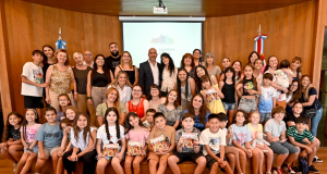 Un libro de cuentos presentado en la Legislatura transmite valores para la niñez