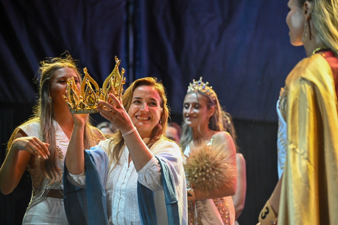 Myrian Prunotto presidió el cierre de la 70ª Fiesta Nacional del Trigo en Leones