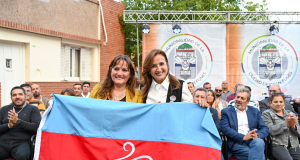Myrian Prunotto encabezó el primer izamiento de la bandera de Deán Funes en el 151° aniversario de la ciudad