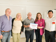 Myrian Prunotto entregó un aporte provincial a Bomberos Voluntarios de Alcira Gigena