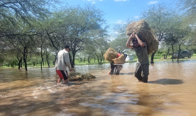 Vecinos de Deán Funes lanzan una colecta para ayudar a los damnificados de Santiago del Estero por las inundaciones.