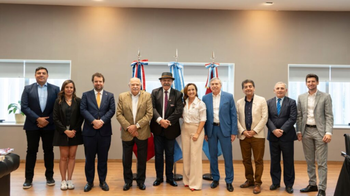 Prunotto recibió al alcalde de Copiapó y a autoridades chilenas para fortalecer la integración regional