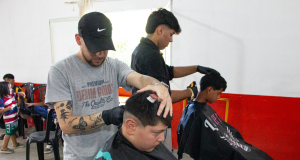 “Un corte una sonrisa” ¡Comenzó la propuesta solidaria!